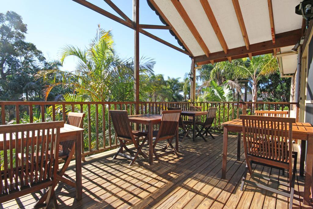 Oasis Inn Ulladulla - Welcoming Guests 18 Years And Older Exteriör bild