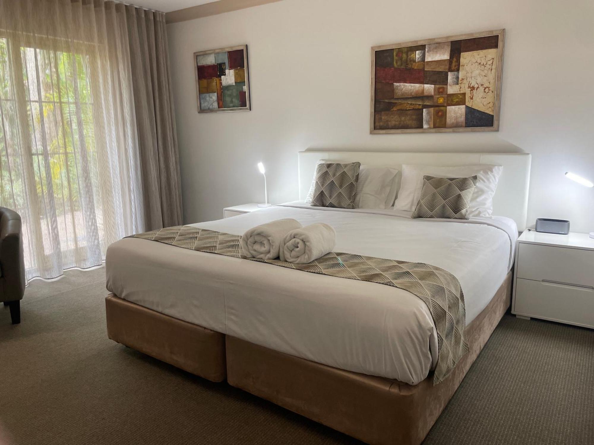 Oasis Inn Ulladulla - Welcoming Guests 18 Years And Older Exteriör bild